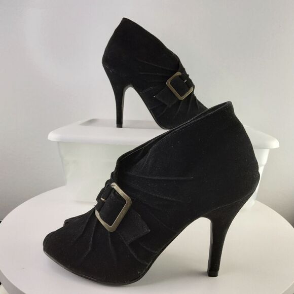 (3/$22) Charles Albert black open toe faux cowsuede heel shoe boot with buckled - Picture 1 of 17